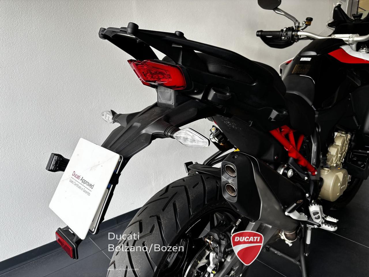 Ducati Multistrada V4s Performance