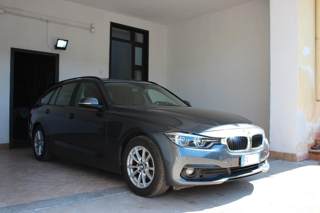 Bmw 318 318d Touring Business Advantage aut.