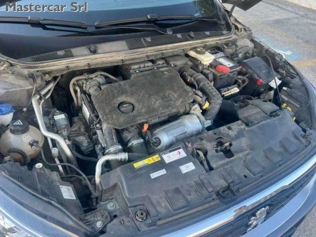 PEUGEOT 308 308 II 2018 SW SW 1.5 bluehdi s tg : GB443HF
