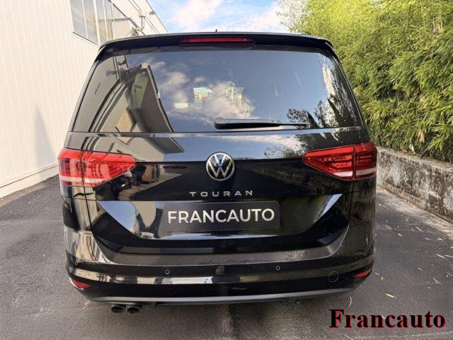 VOLKSWAGEN Touran 2.0 TDI 150 CV SCR DSG Executive BlueMotion Tech.