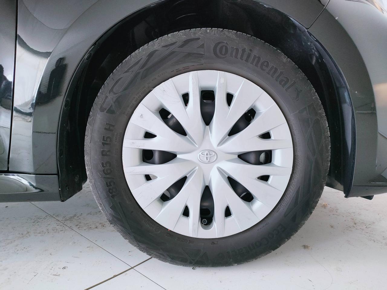 TOYOTA Yaris IV 2020 - Yaris 1.5h Active