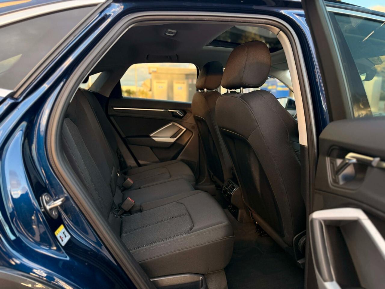 Audi Q3 SPB 35 TDI quattro S tronic S-line TETTO/19/BELLA