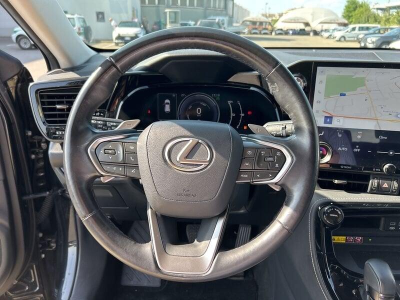 Lexus NX Plug-in 4WD Premium + IVA ESPOSTA COMPRESA