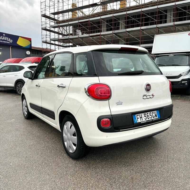 FIAT 500L 1.6mjt 120cv AUTOCARRO 4 POSTI