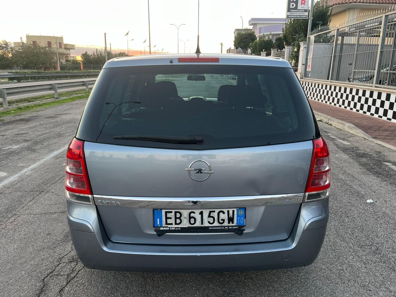 Opel Zafira 1.8 GPL-TECH Cosmo Unipro 2010