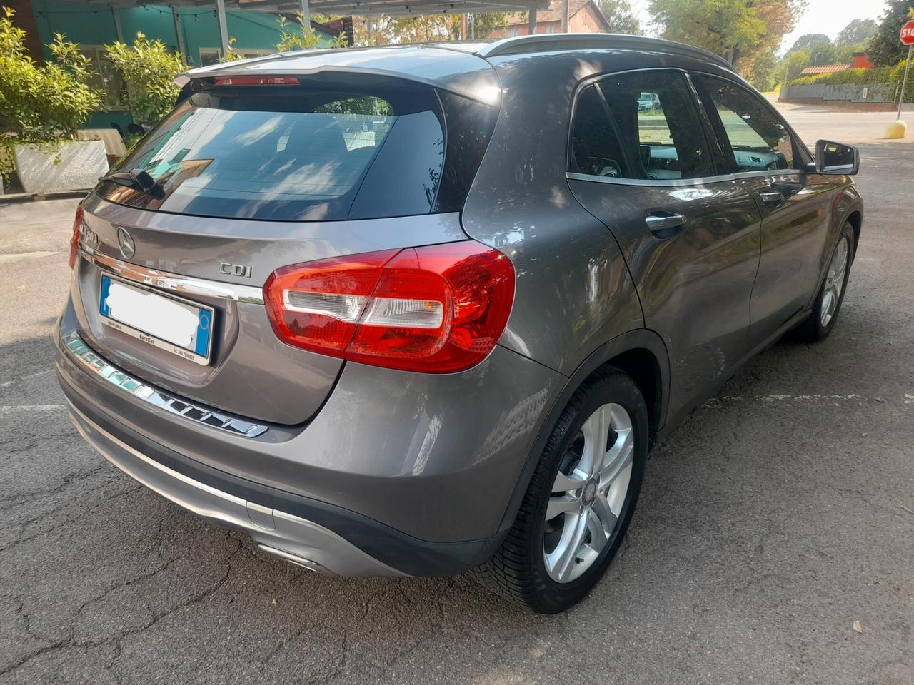 Mercedes-benz GLA 200 GLA 200 CDI Automatic Sport