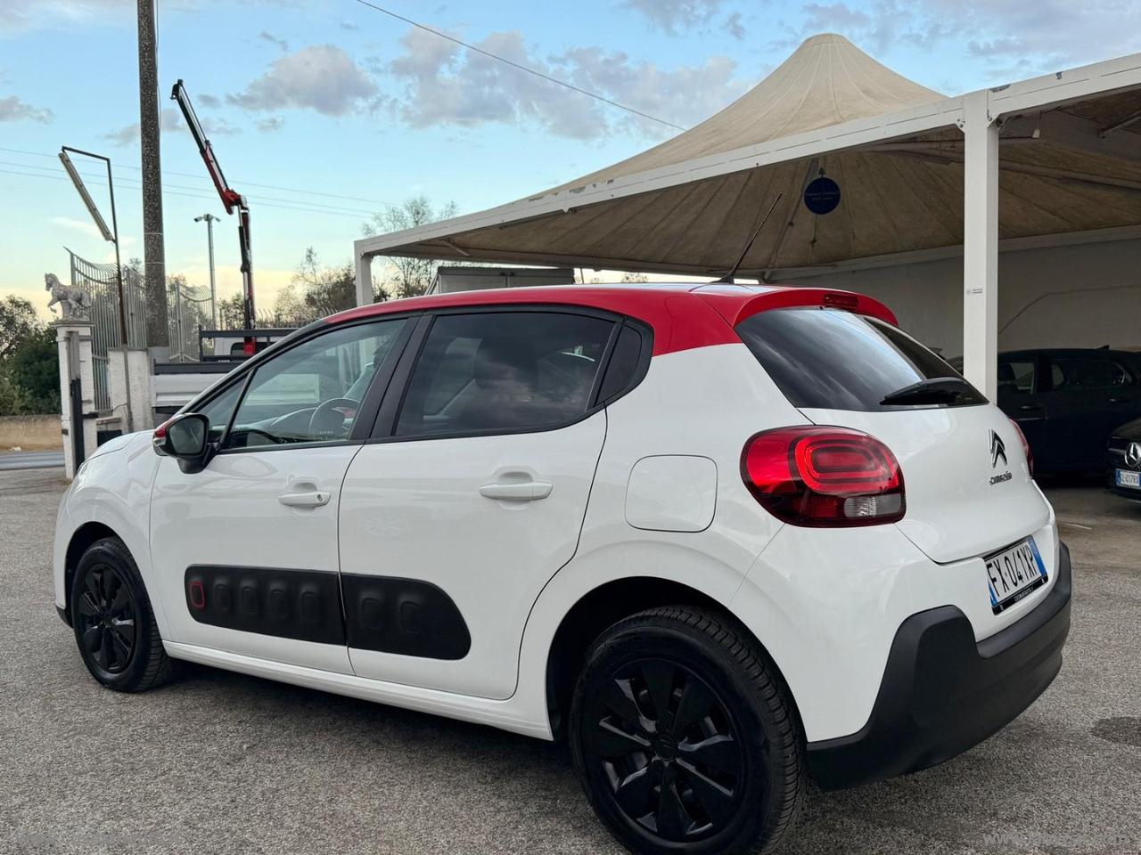 CITROEN C3 BlueHDi 100 S&S Business Combi N1
