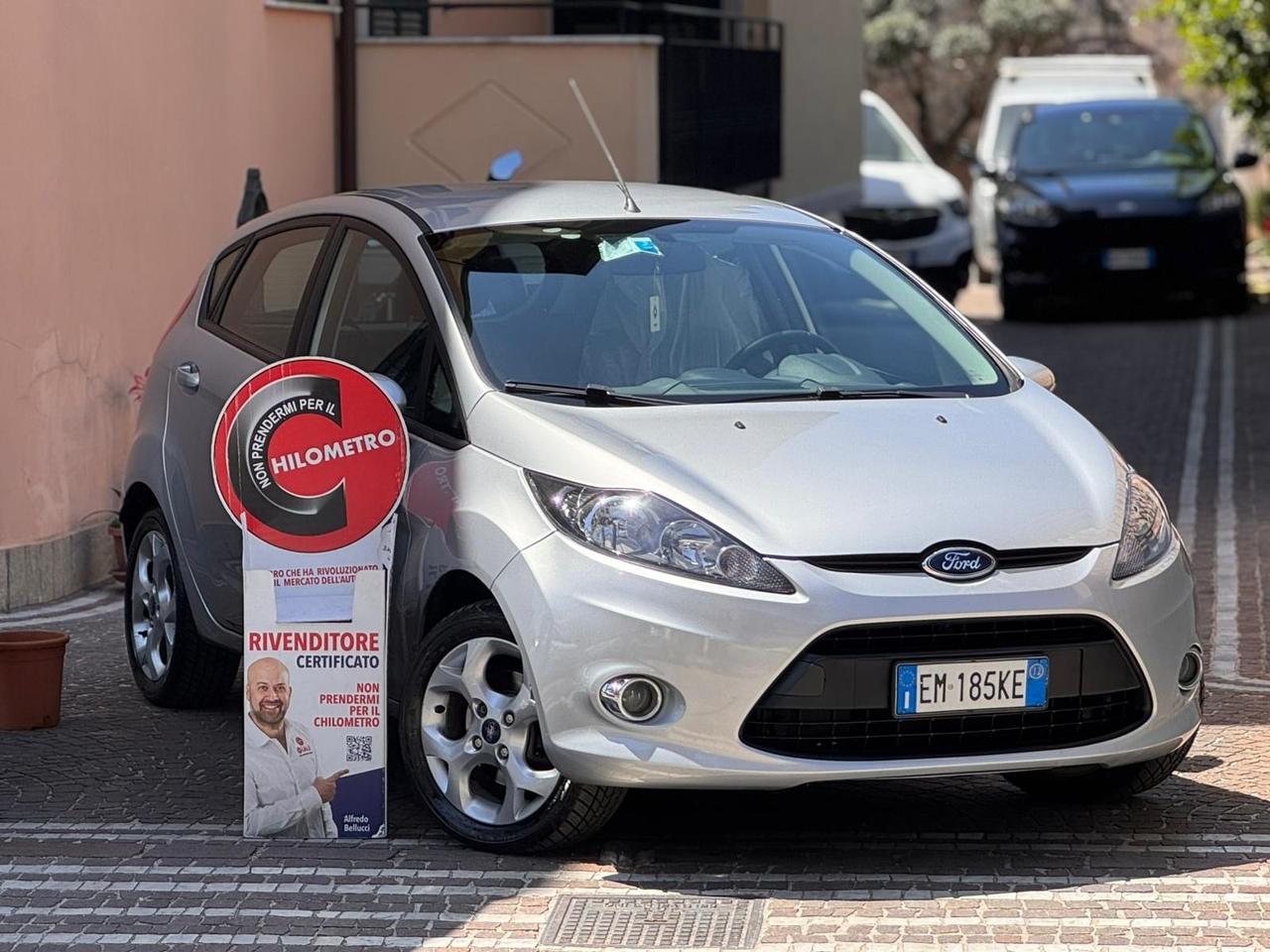 Ford Fiesta 1.4 TDCi 70CV 5 porte Titanium