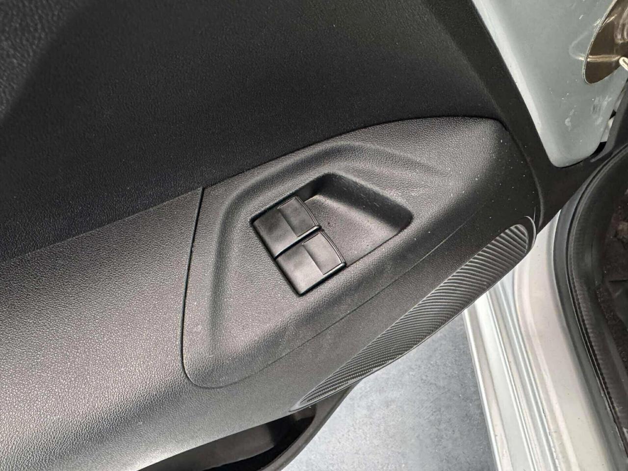 Citroen C1 VTi 68 5 porte Shine *AUTOMATICA-2016