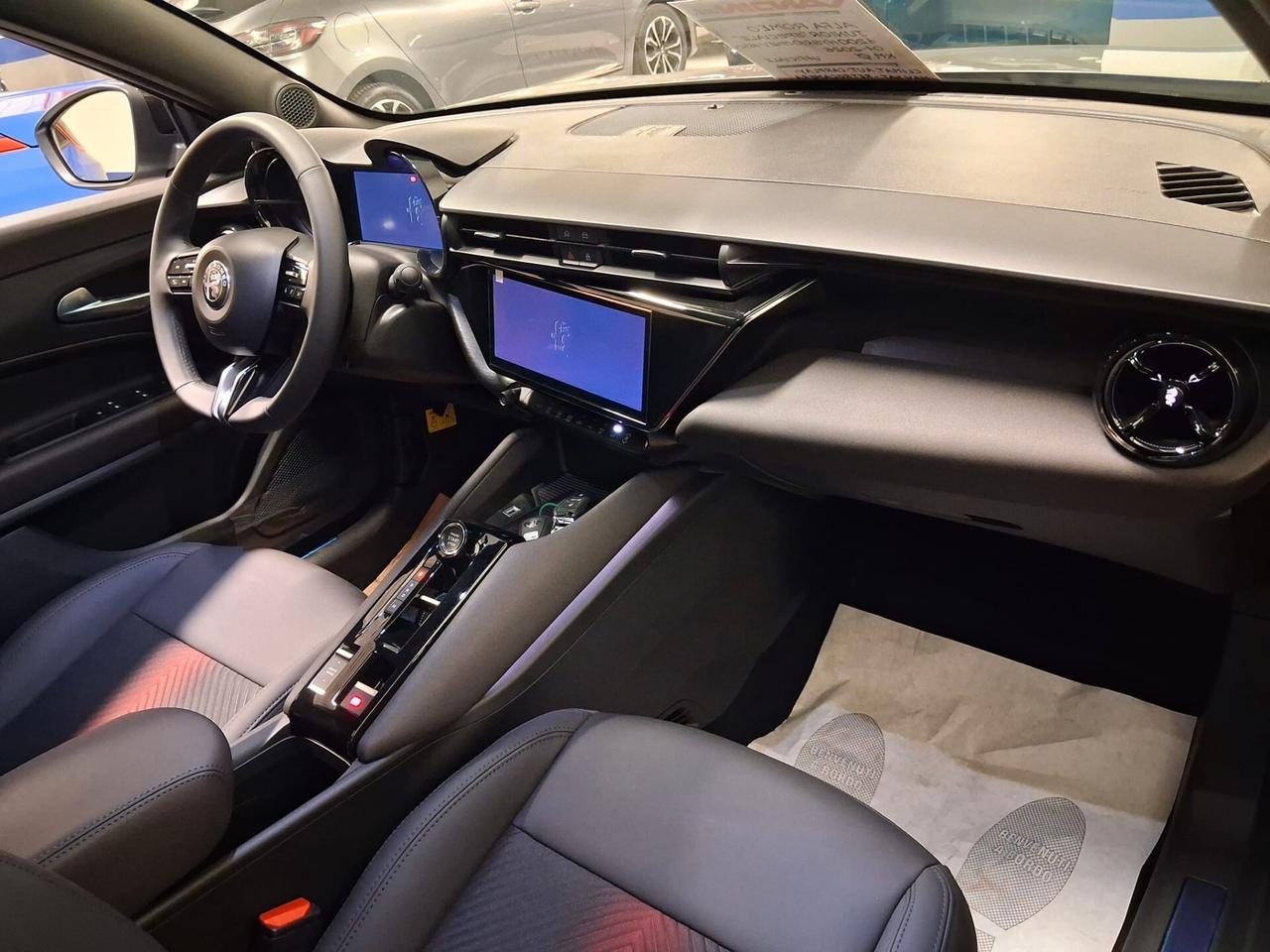 Alfa Romeo Junior 1.2 145 CV Hybrid eDCT6 Speciale
