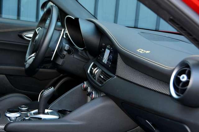 Alfa Romeo Giulia 2.9 V6 Quadrifoglio 520cv EDIZIONE LIMITATA 100th