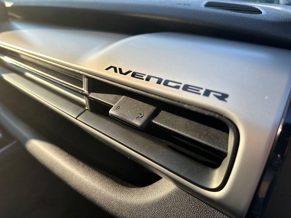 JEEP Avenger E-Hybrid Avenger Altitude 1.2 110cv Dct Mhev