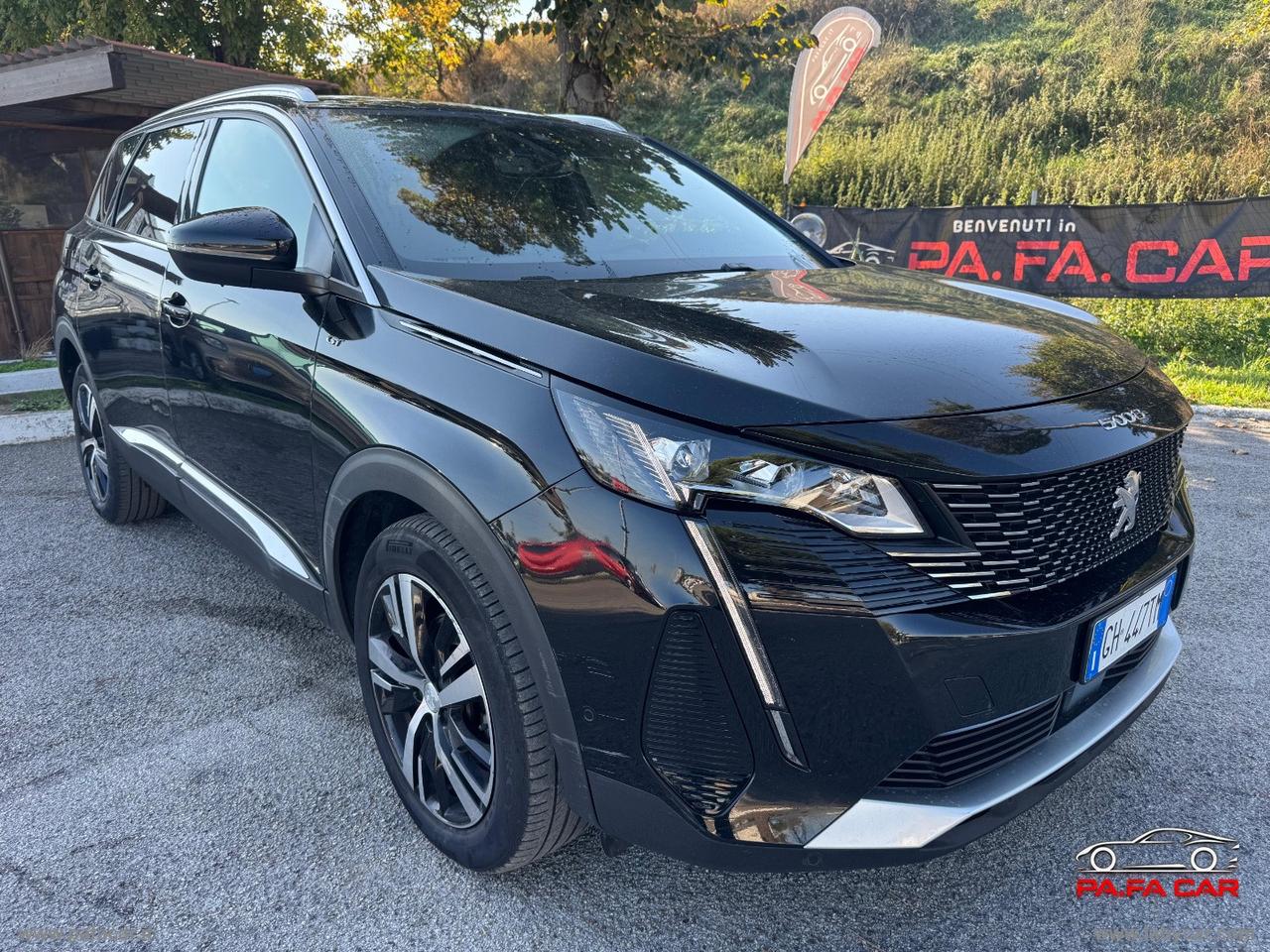 PEUGEOT 5008 BlueHDi 130 S&S EAT8 GT