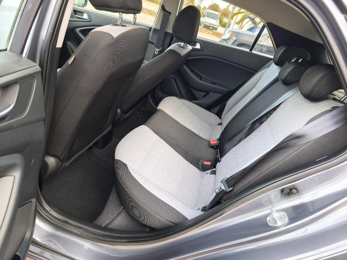 HYUNDAI i20 1.1 CRDi 5p. Comfort