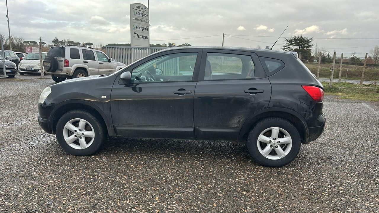Nissan Qashqai 2.0 dCi DPF 4WD Tekna