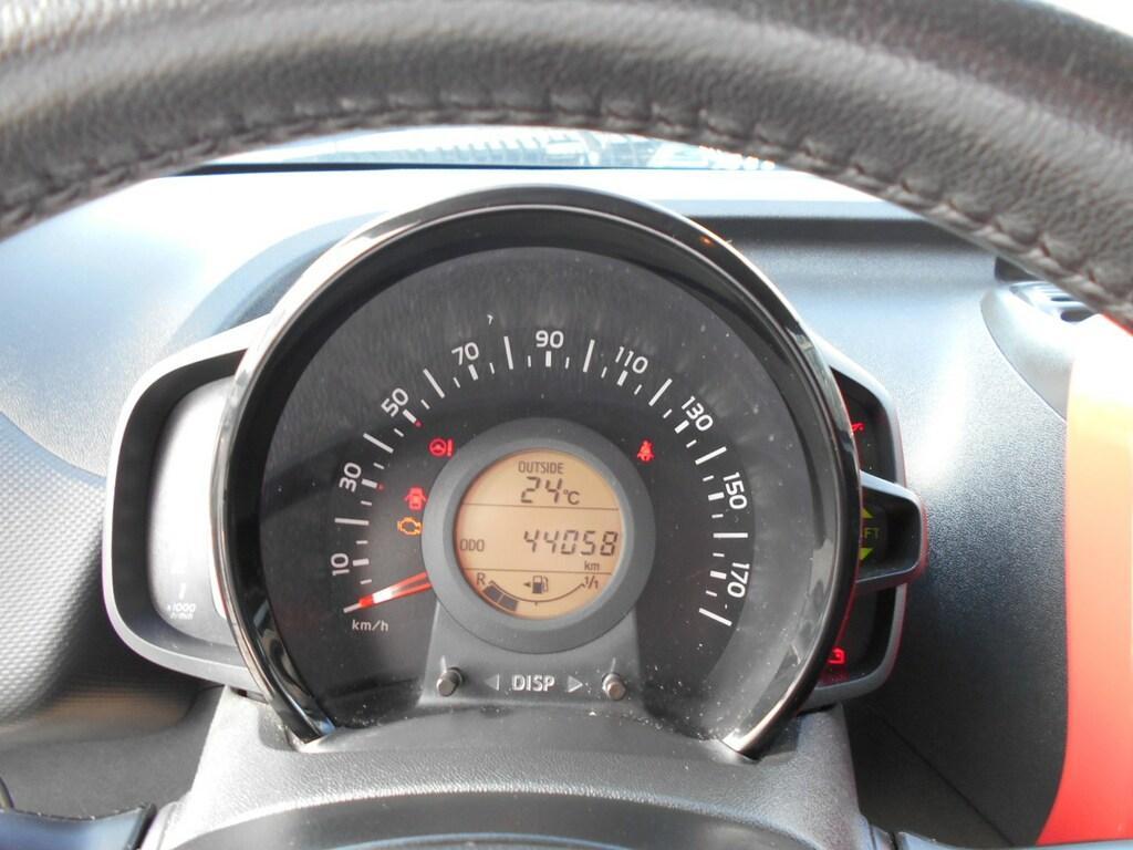 Citroen C1 1.0 VTi Shine