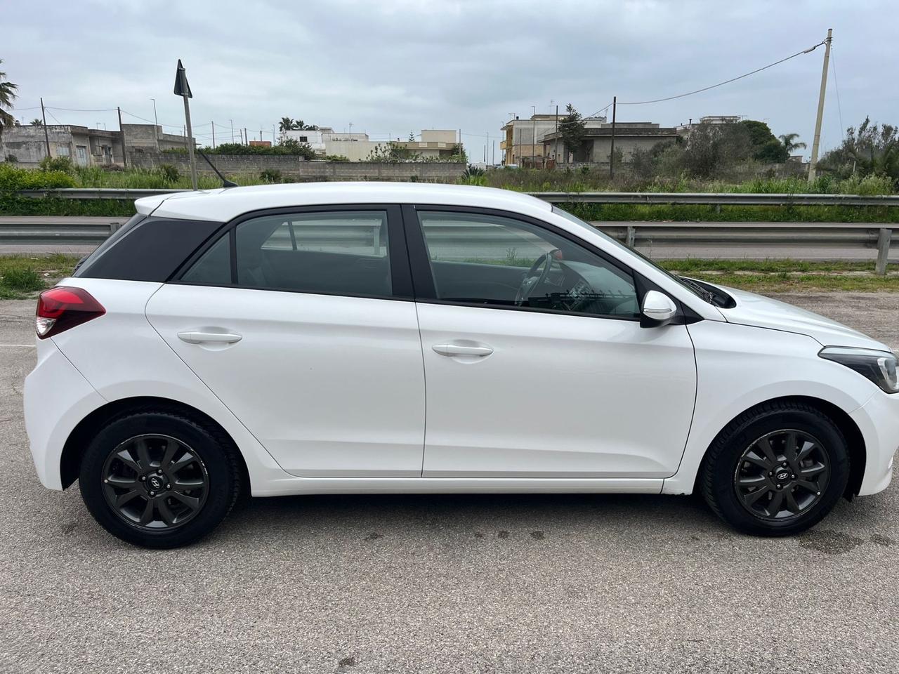 Hyundai i20 1.1 CRDi 5 porte Style Unipro 2017