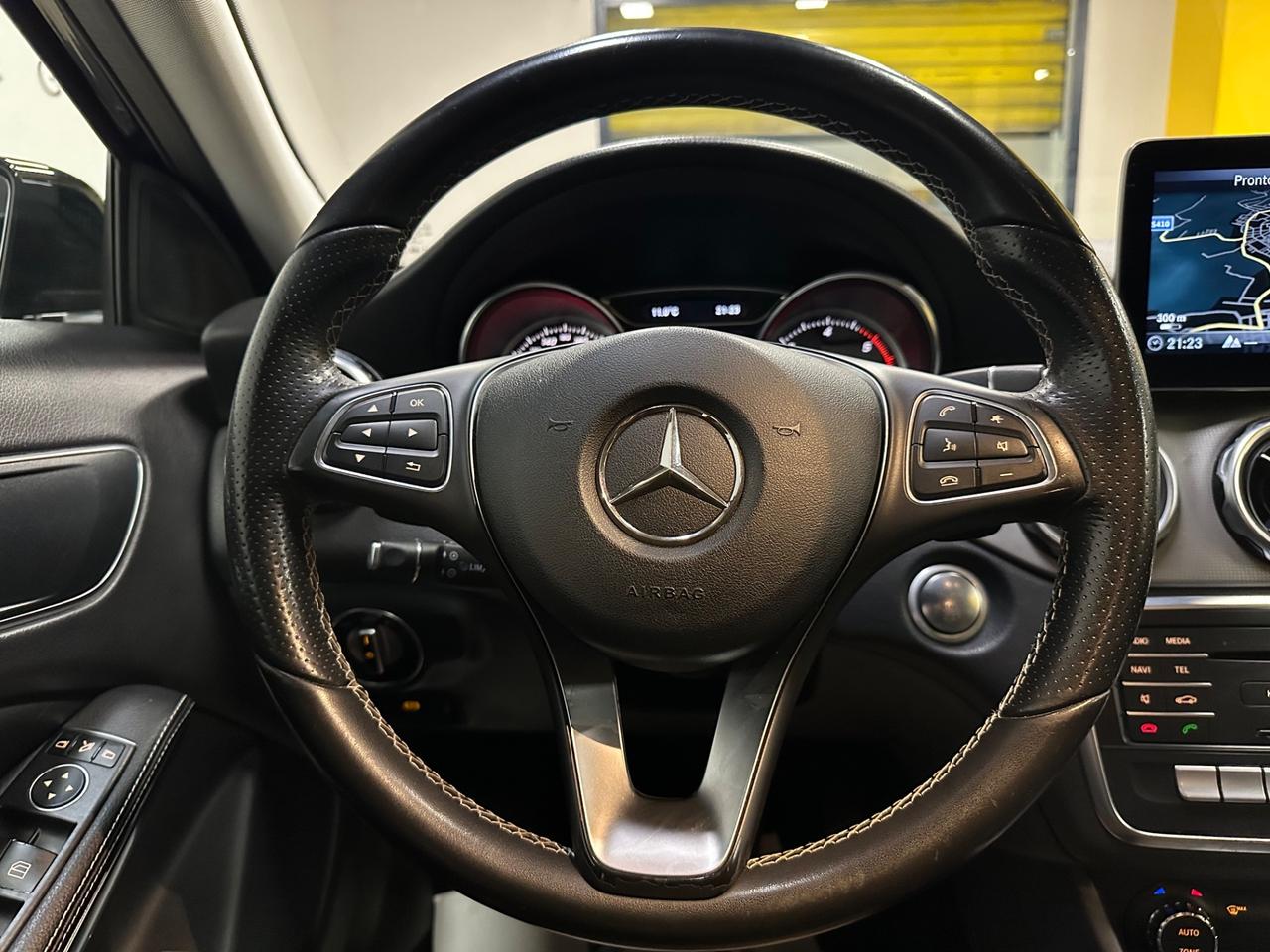 Mercedes-benz GLA 200 d Sport