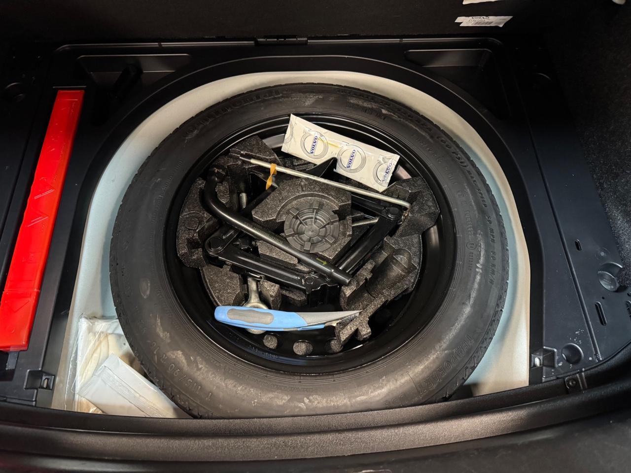 Volvo V40 2.0 120 CV D2 FINANZIABILE