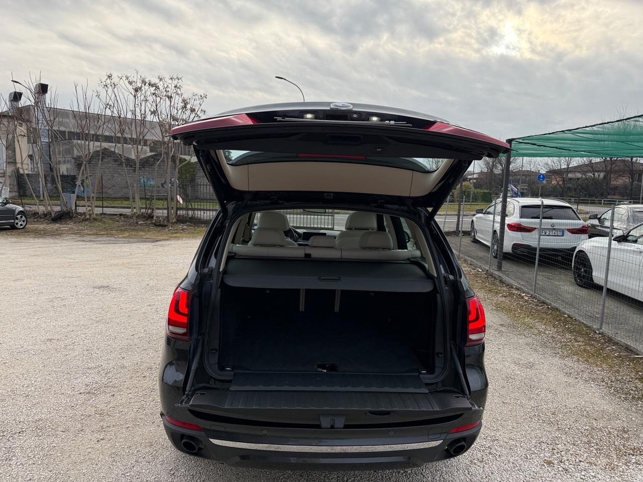 Bmw X5 xdrive25d Luxury 218cv Navi+Led+Tetto+Pelle+360