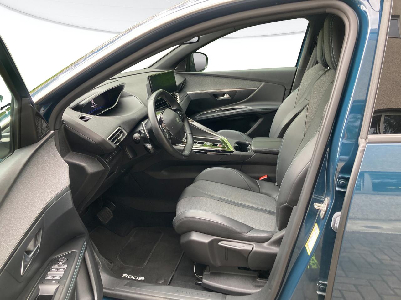 PEUGEOT 3008 1.6 hybrid4 phev Allure Pack 300cv e-eat
