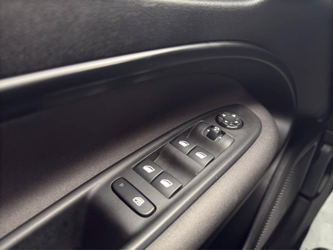 Alfa Romeo Junior 1.2 ibrida 145cv edct6 Con NAVIGATORE & TELECAMERA