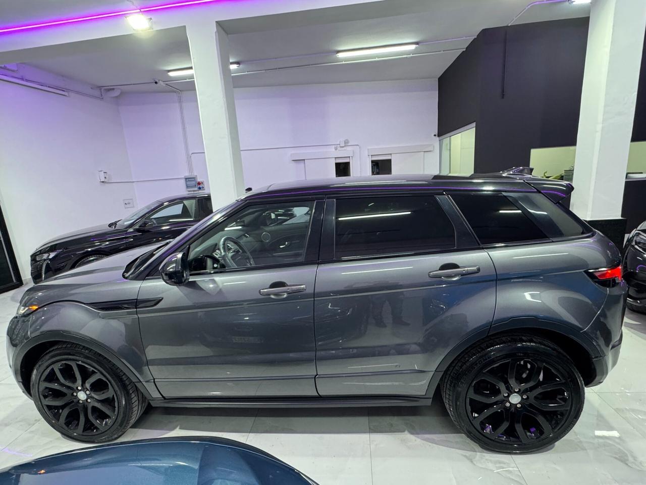 Land Rover Range Evoque 2.0 TD4 180 CV 5p. Autobiography