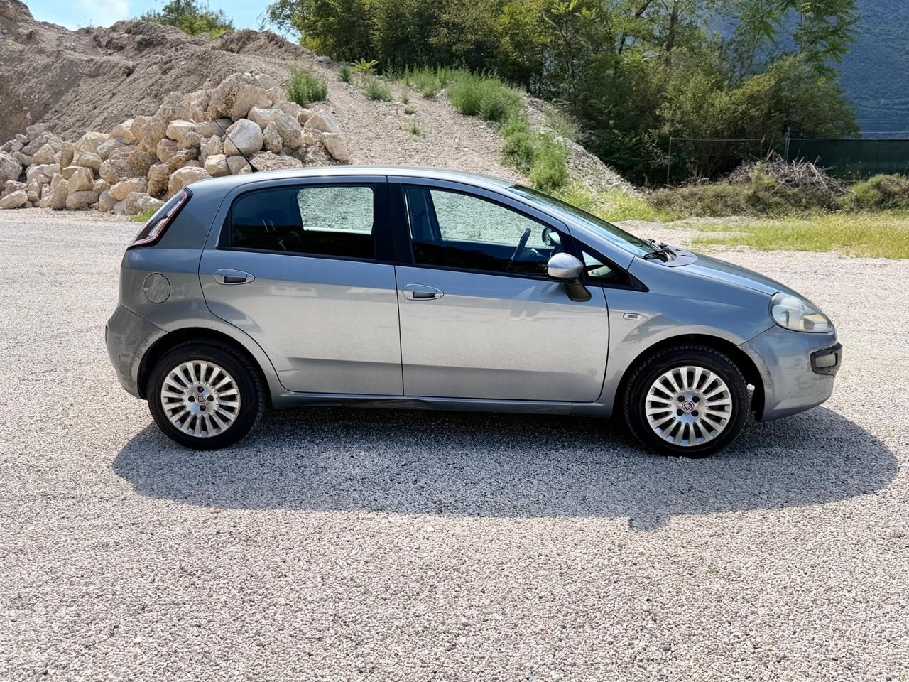 Fiat Punto Evo 1.2 5 porte ok neopatentati