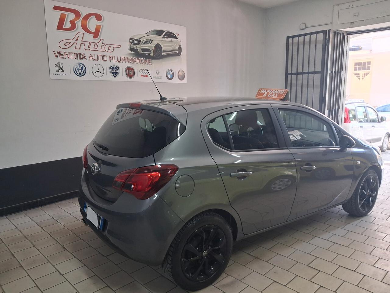 Opel Corsa 1.4 90CV GPL Tech 5 porte b-Color 2016 unico prop