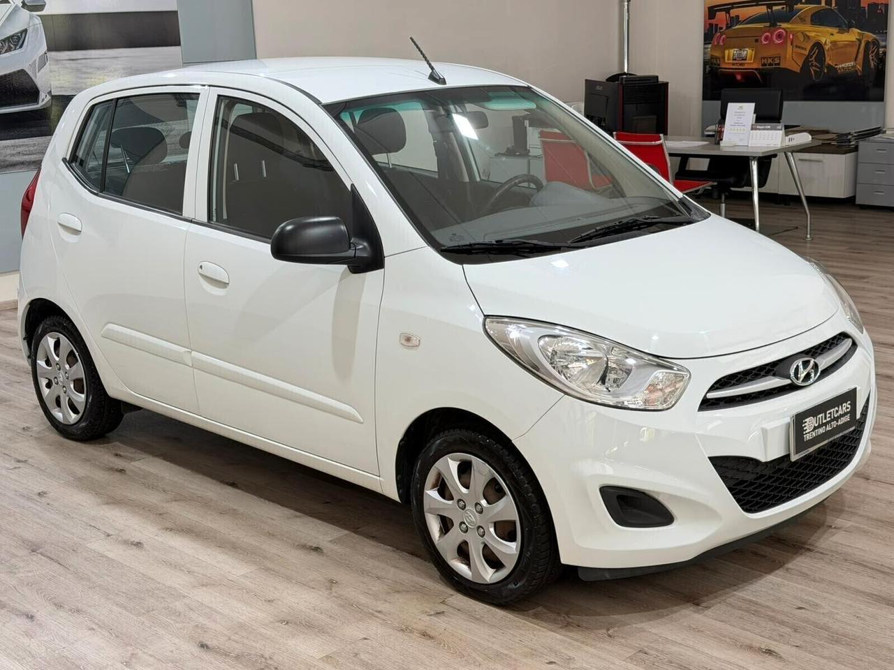 HYUNDAI I10 69cv 90.000km NEOPATENTATI