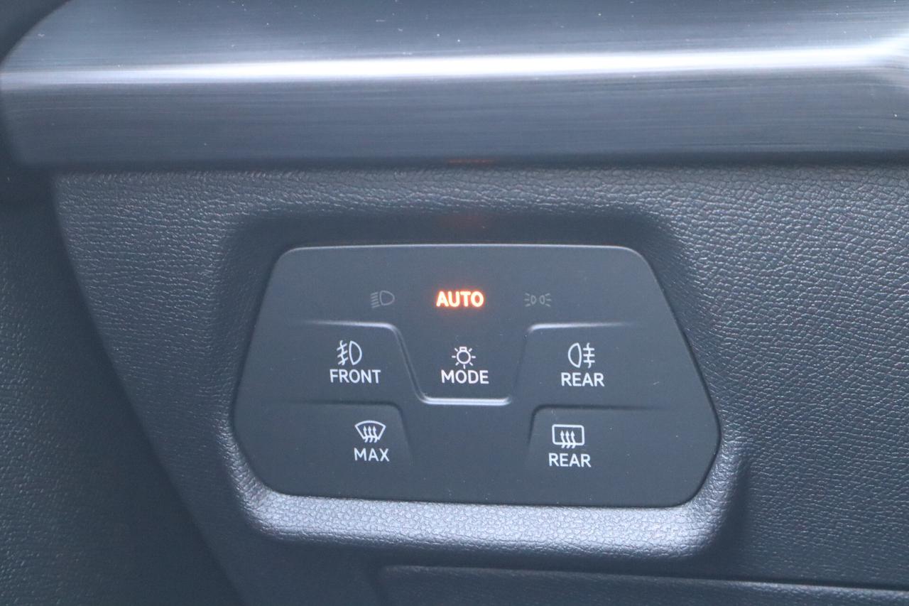 Cupra Formentor PLUG-IN HYBRID 204CV KEYLESS ACC 19" SOLO 15.400KM!
