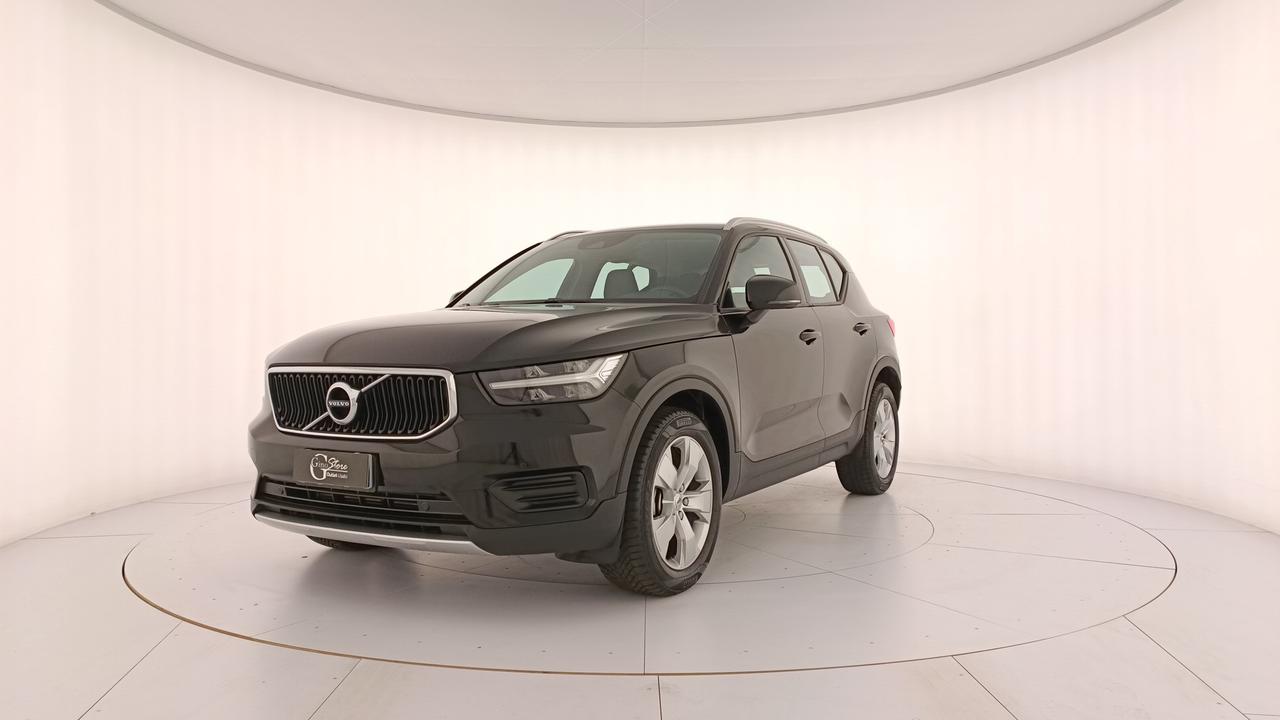VOLVO XC40 1.5 t2 Momentum auto my21