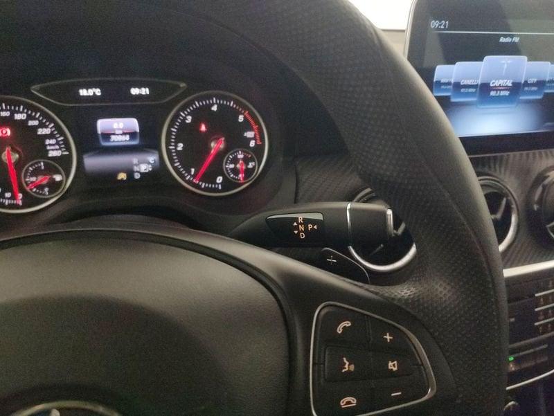 Mercedes-Benz GLA 200 d Sport auto
