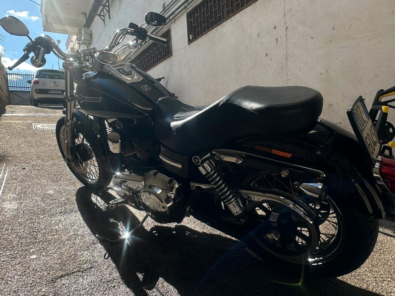 Harley-davidson Dyna Super Glide 103