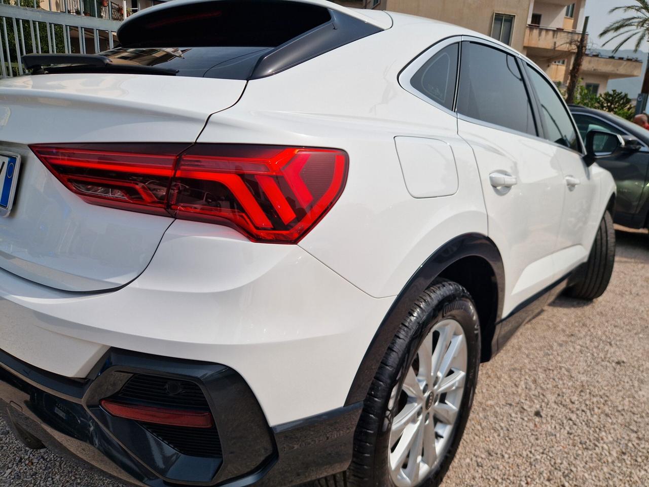 Audi Q3 35 TDI S tronic Business Advanced-2023