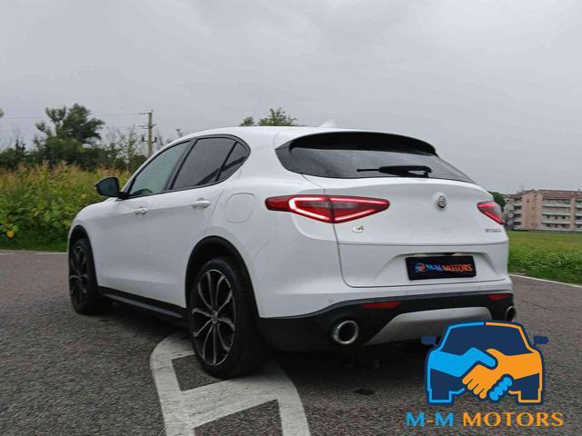 ALFA ROMEO Stelvio 2.0 Turbo 280 CV AT8 Q4 Veloce