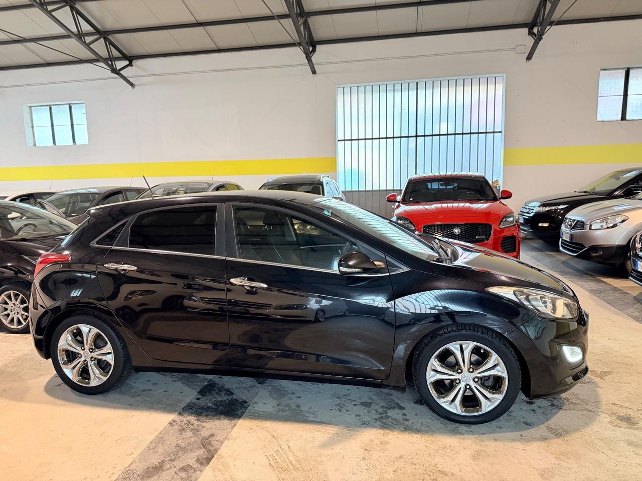 Hyundai i30 1.6 CRDi 128 CV 5p. Style