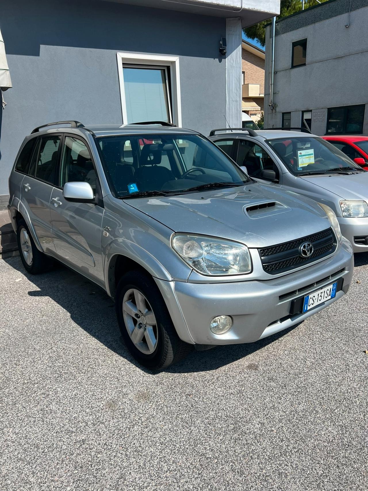 Toyota RAV 4 2.0 Tdi D-4D cat 5 porte Sol