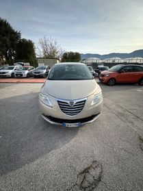 Lancia Ypsilon 0.9 TwinAir 85 CV 5 porte Metano Ecochic Gold