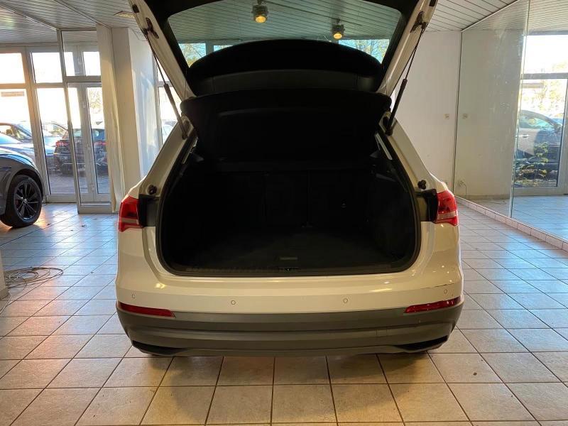 Audi Q3 35 2.0 tdi Business