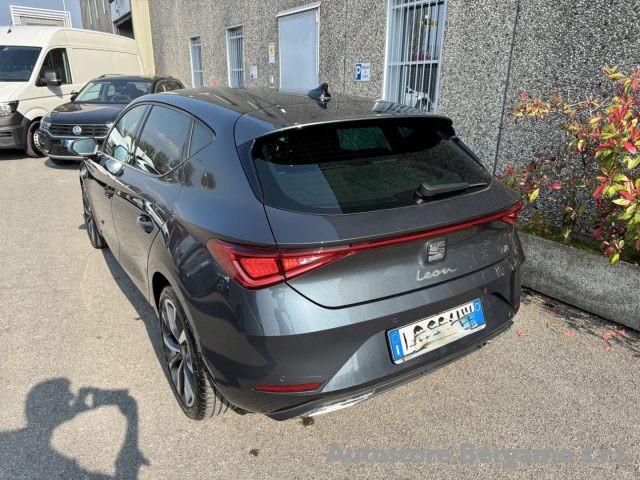 SEAT Leon 1.0 eTSI 110 CV DSG FR "LISTNO ? 33.886,73"