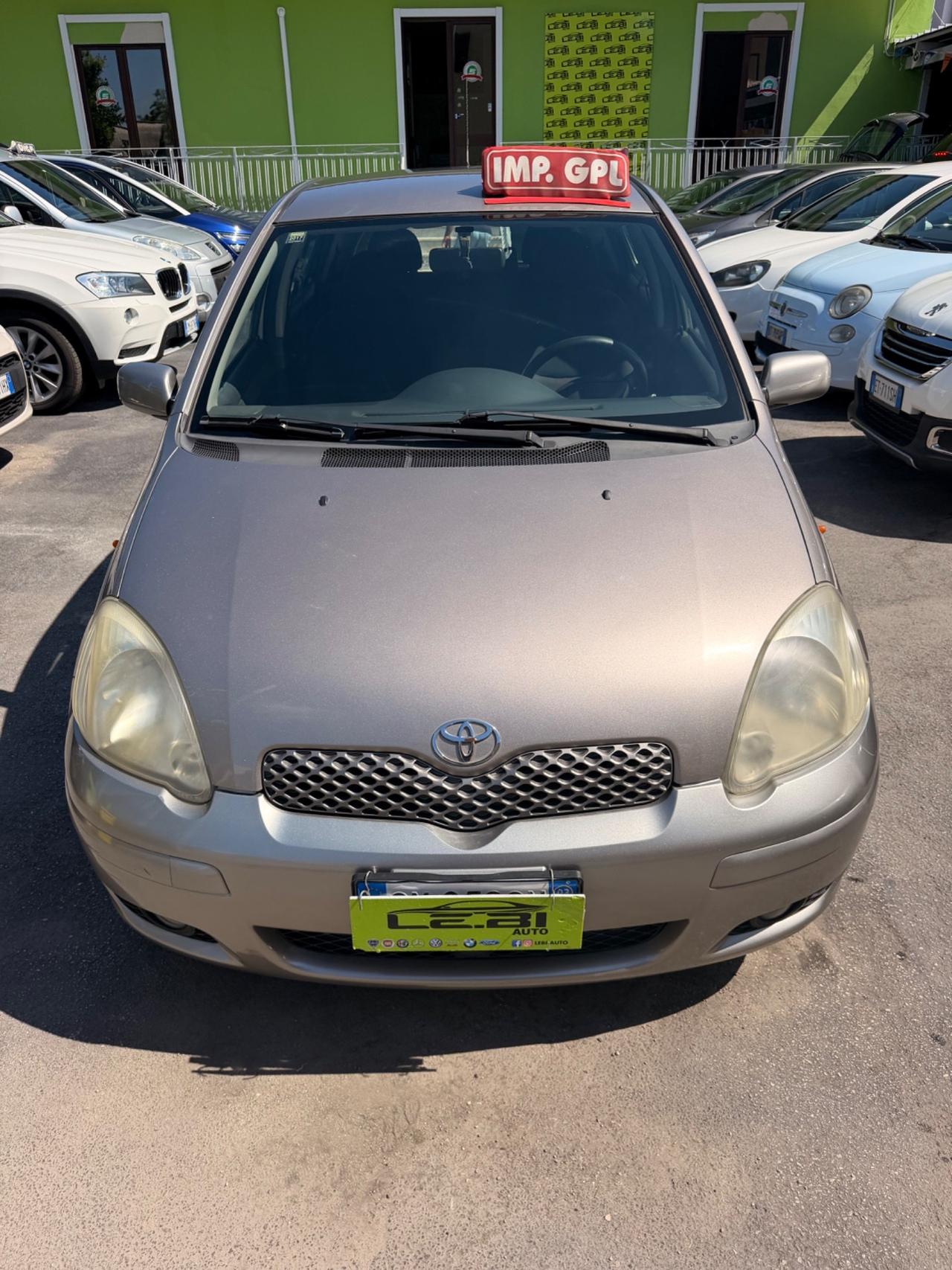Toyota Yaris 1.3 BENZ/GPL 12/2003