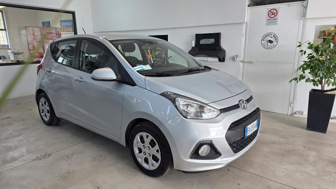 Hyundai i10