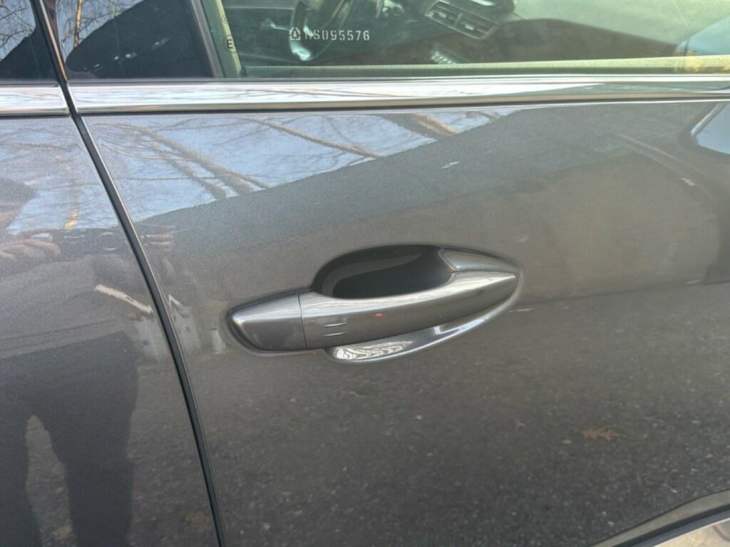 Peugeot 3008 1.6 HYbrid GT Pack e-EAT8