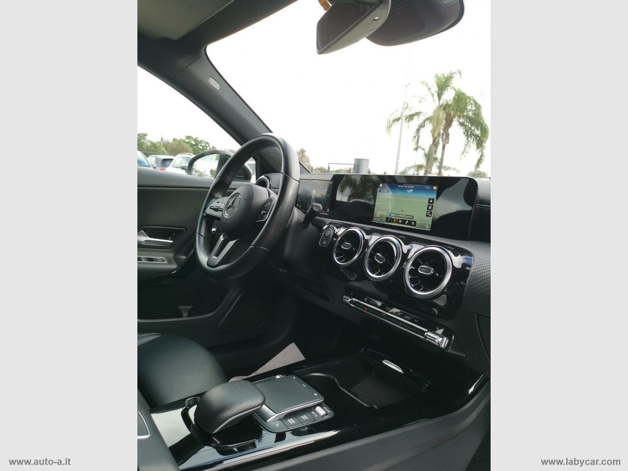 MERCEDES-BENZ A 180 d Automatic Business