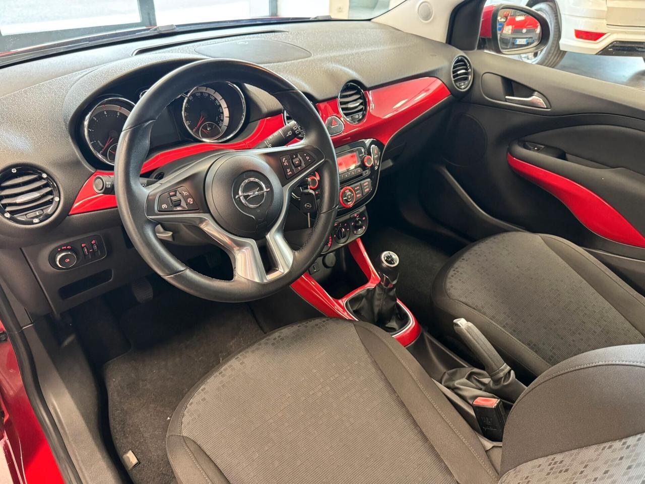 Opel Adam 1.2 70 CV Glam