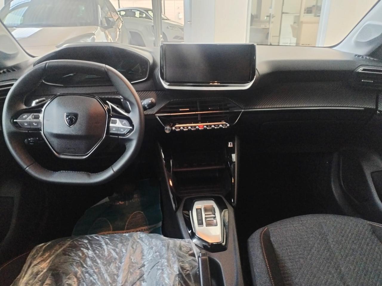 Peugeot 208 Hybrid 110 e-DCS6 Style