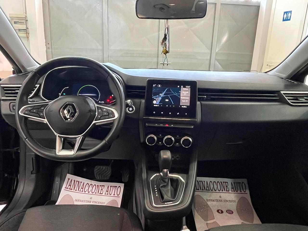 Renault Clio 2021 full hybrid initiale paris auto