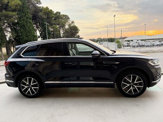 VOLKSWAGEN Touareg 3.0 V6 TDI SCR Elegance ESENTE DA SUPERBOLLO