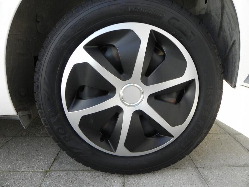 Toyota Aygo Connect 1.0 VVT-i 72CV 5 porte x-business light